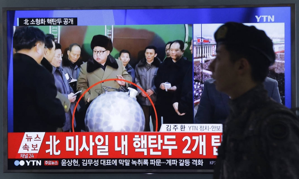 Kim Jong-Un Hails N Korea's 'Miniature Nukes'