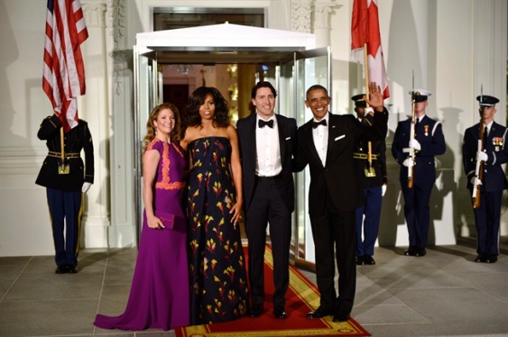 Obama hosts dinner for new Canada sensation named Justin