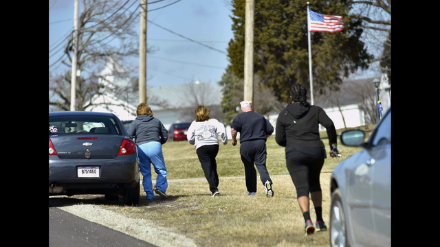 3 injured in shooting at Ohio school; suspect in custody