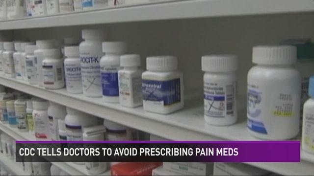 CDC urges conservative approach to opioid prescriptions for chronic pain