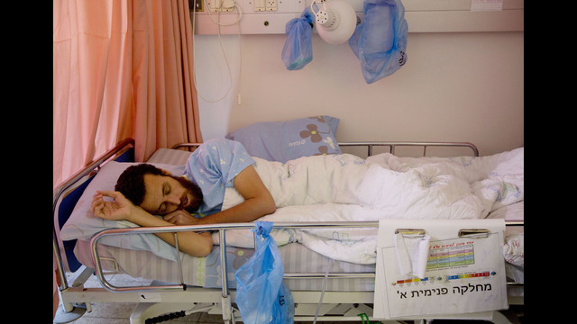 WATCH: Israel to release hunger-striking Palestinian journalist