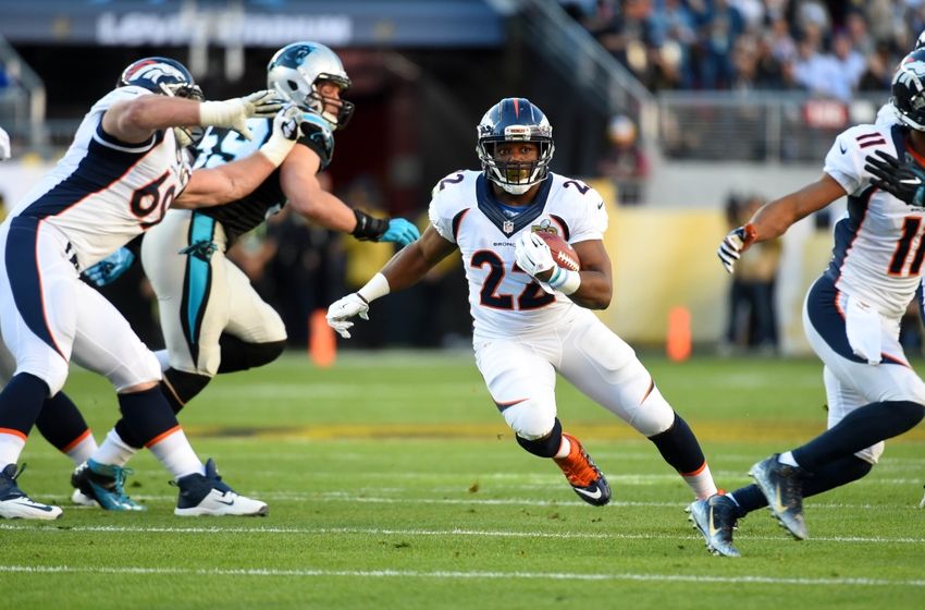 Miami Dolphins make an offer to C.J. Anderson