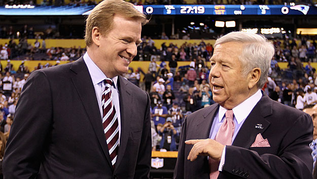 Roger Goodell and Robert Kraft