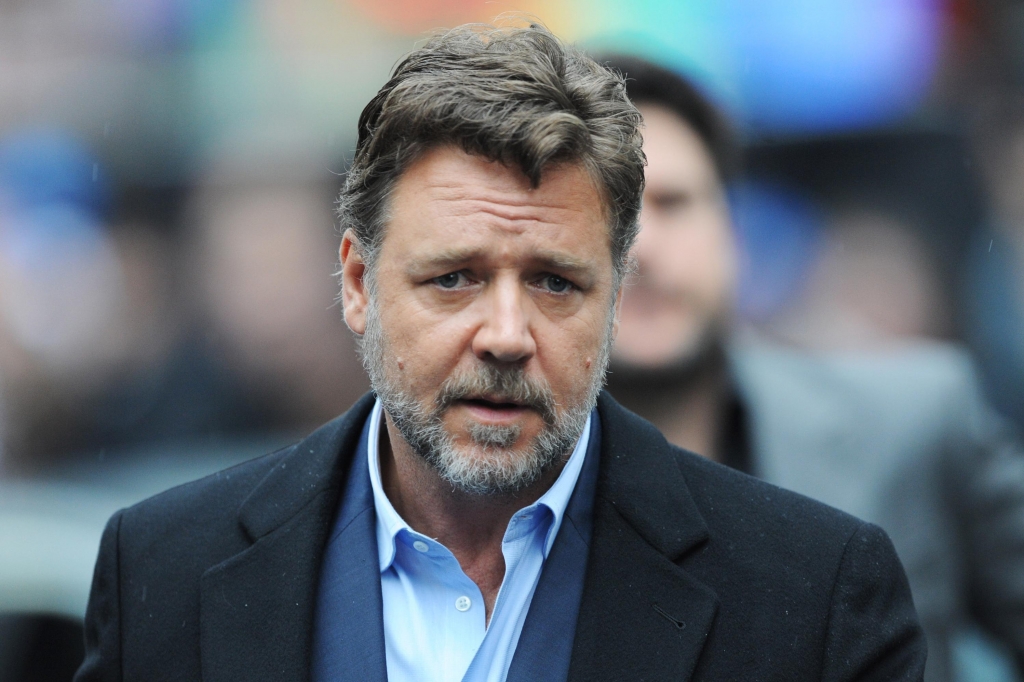 Russell Crowe mourns his cricket star cousin Martin Crowe