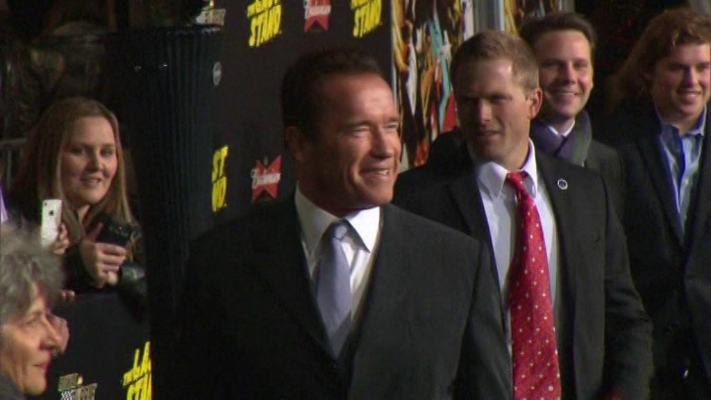 Schwarzenegger backs Kasich ahead of Ohio vote