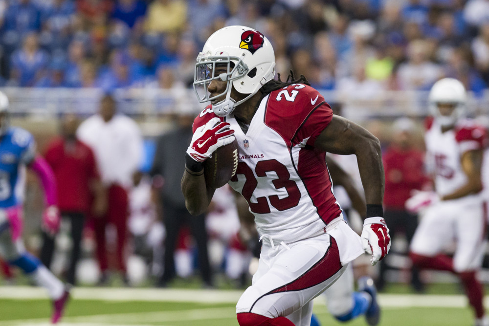 11 OCTOBER 2015 Arizona Cardinals running back Chris Johnson runs with the ball during game action between the Arizona Cardinals and the Detroit Lions during a regular season game played at Ford Field in Detroit Michigan