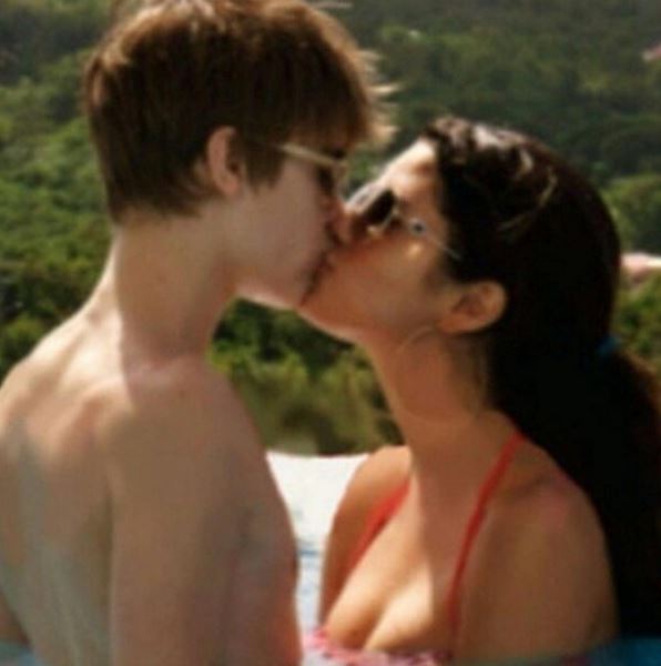 Selena Gomez had a surprising response to ex Justin Bieber's Instagram kiss throwback