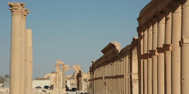 Syrian army enters IS-held Palmyra, Mosul operation begins