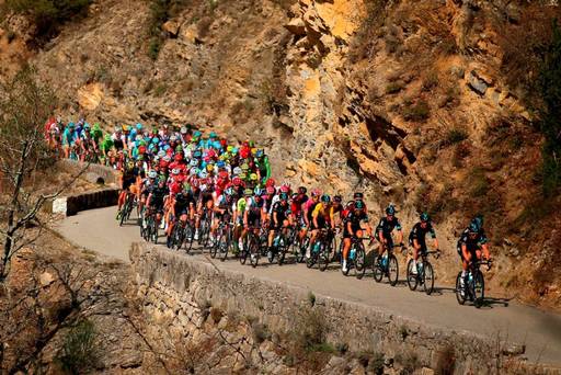 Team Sky riders lead the yellow jersey of Geraint Thomas during the final stage of Paris Nice yesterday