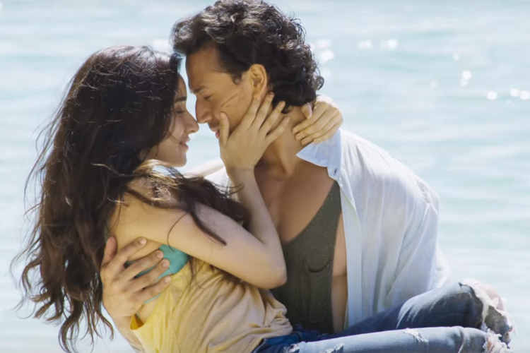 The song's picturisation features sizzling chemistry between Shraddha and Tiger