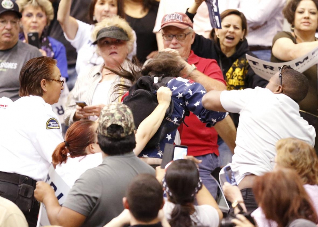 Protester Kicked, Punched at Trump Rally in Arizona