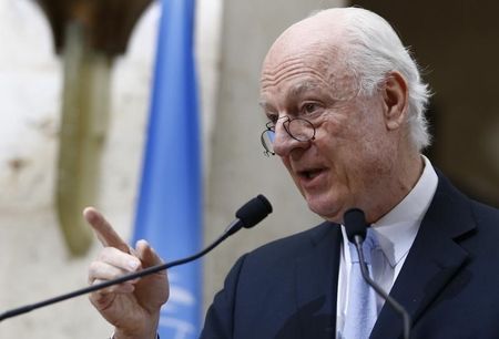 UK-MIDEAST-CRISIS-SYRIA-TALKS:U.N. envoy sees staggered start to Syria peace talks