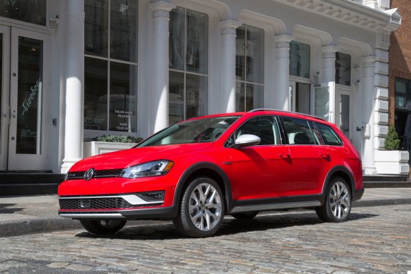 2017 VW Golf Alltrack to debut in New York, start sales this fall