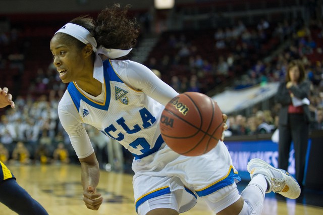 Sophomore guard Jordin Canada led UCLA with 17 points against Oregon State but her offensive output wasn’t enough to get the Bruins’ scoring going