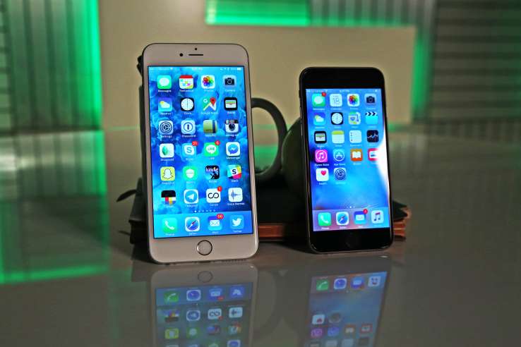 Apple iPhone 6s and 6s Plus