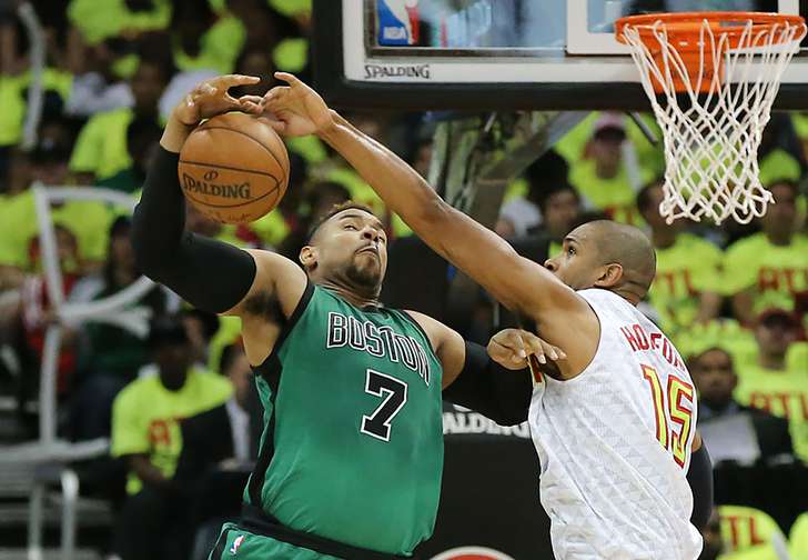 Hawks Take 2-0 Series Lead With 89-72 Win Over Celtics