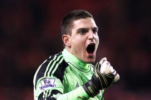 Mannone wants Sam to stay