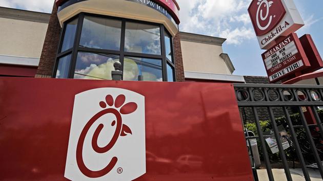 Chick-fil-A pulls recalled chocolate chunk cookies