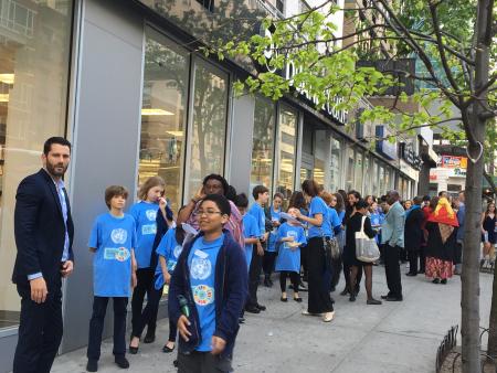 Children lining up to escort countries as they sign Paris Agreement  
          Jake Schmidt NRDC