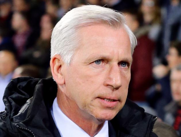 Crystal Palace boss keeping focus on Arsenal and Manchester United