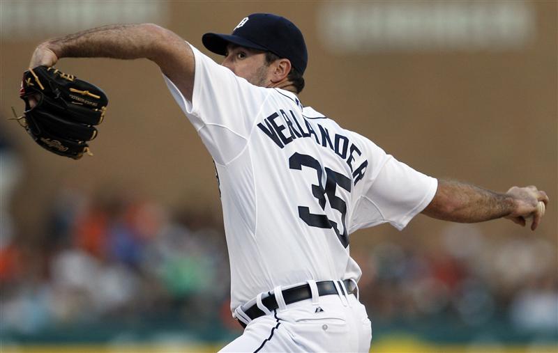 Detroit Tigers starting pitcher Justin Verlander throws to the Baltimore Orioles during the fifth inning of their MLB American League baseba