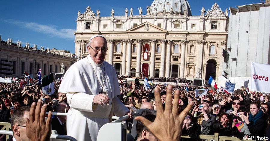 Divorced Catholics praise Pope Francis