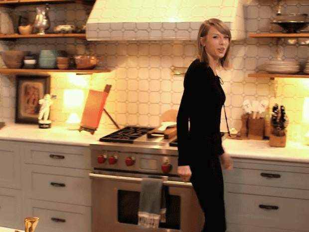 Taylor Swift Kitchen