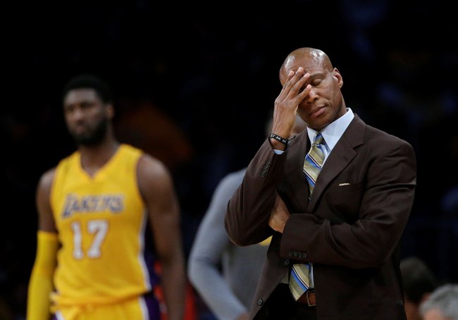 Lakers fire coach Byron Scott - reports