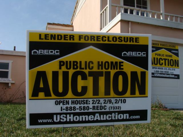 House in Salinas California under foreclosure following the popping of the U.S. real estate bubble