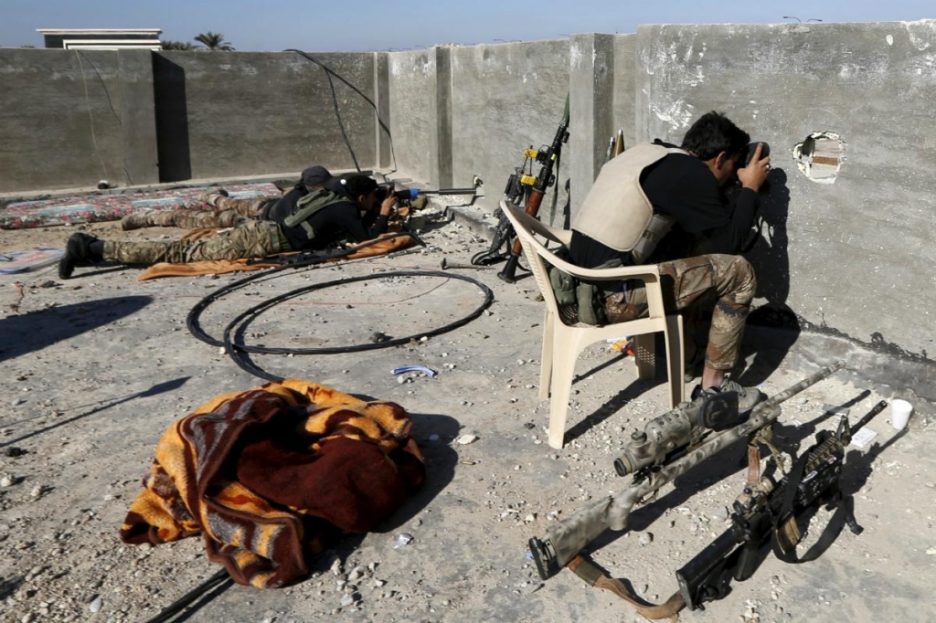 Iraqi security forces keeping watch in the city of Ramadi