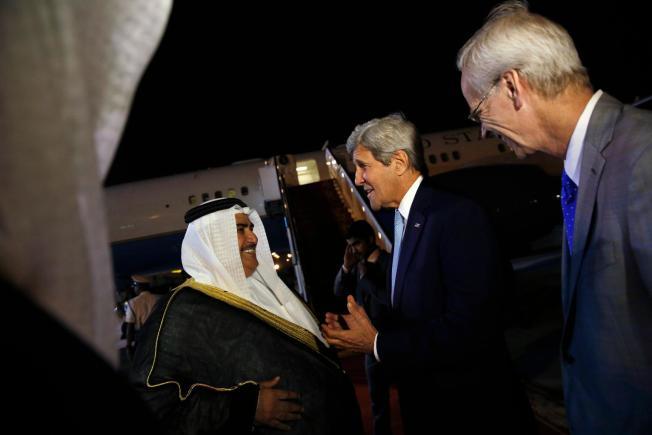 In Bahrain, Kerry treads carefully on human rights