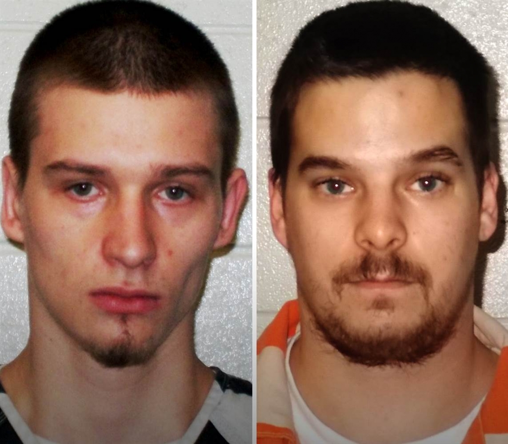 Matthew Miller and Keith Davis were captured in were captured in Bowie County