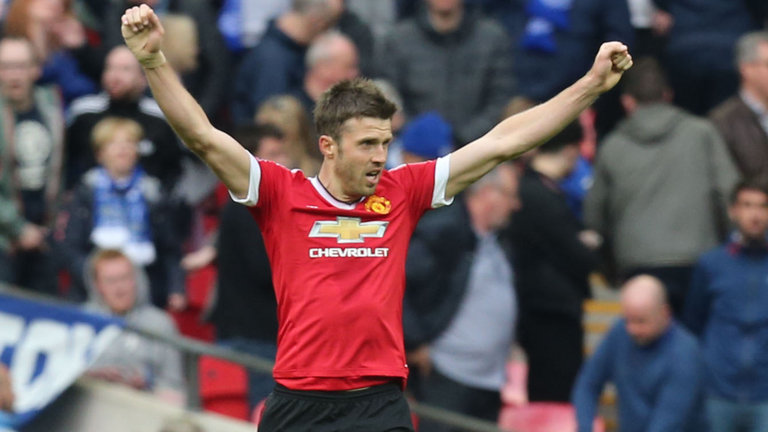 Michael Carrick celebrates after Manchester United beat Everton to reach the FA Cup final