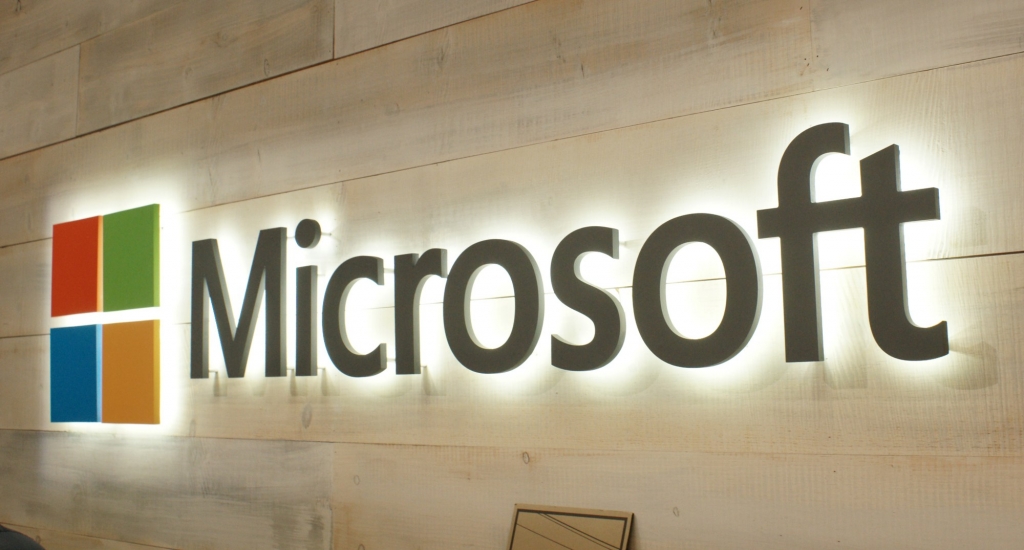 Microsoft earnings miss, revenue in line