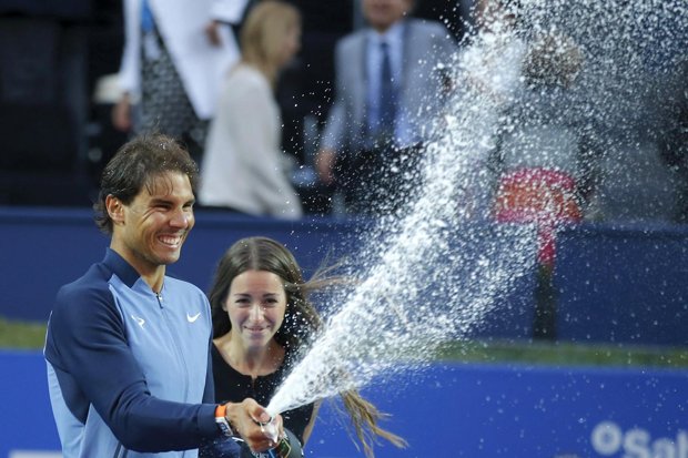 Resurgent Nadal beats Nishikori to reclaim Barcelona crown