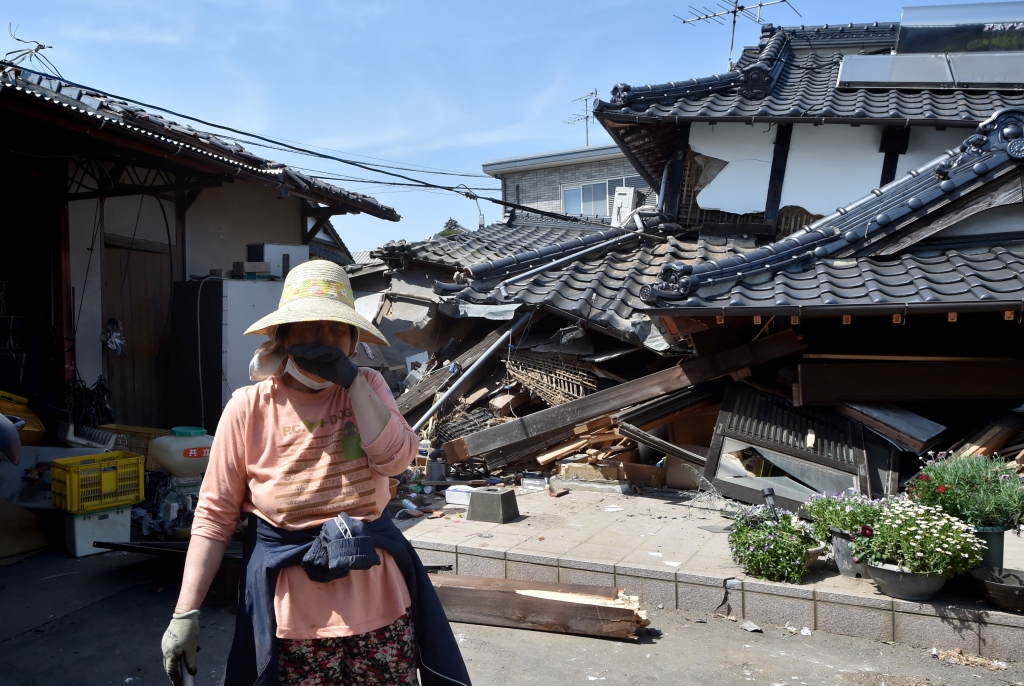 Japan earthquakes: 'It's swaying every hour'