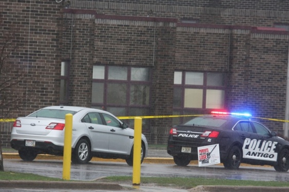 3 injured, 1 critically in Wisconsin school prom shooting – authorities