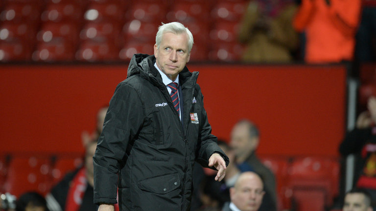 Pardew bemoaned Palace's poor start at Old Trafford