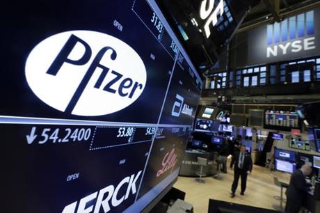 The biggest U.S.-based drugmaker Pfizer Inc. will stay put thanks to aggressive new Treasury Department rules that succeede