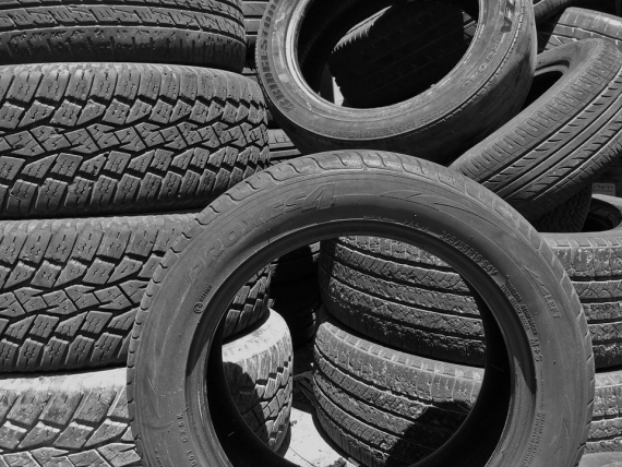 How to Fight Zika Virus with Old Tire? Cheap DIY Trap Invented