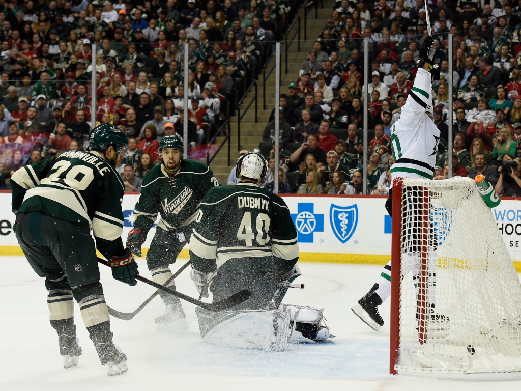 Stars take 2-0 lead to Minnesota; Wild look to make own luck