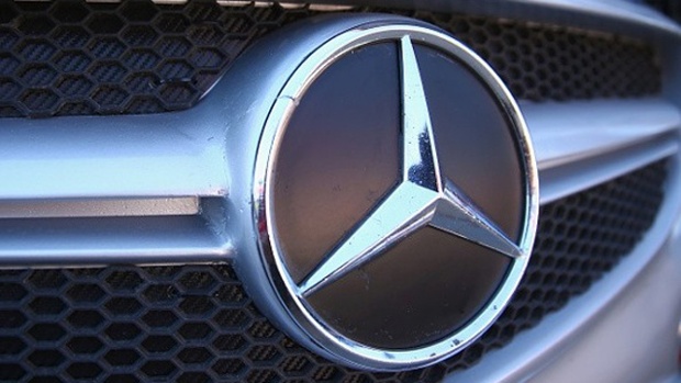 Mercedes-Benz Logo