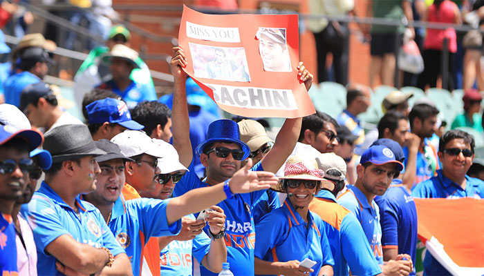 IPL 2016 DD vs MI When Feroz Shah Kotla crowd sang 'Happy Birthday to Sachin&#039 during match