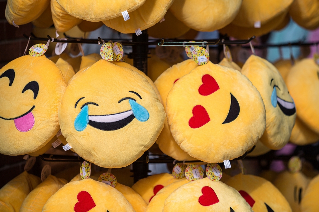 Here's Why People Misunderstand Emoji