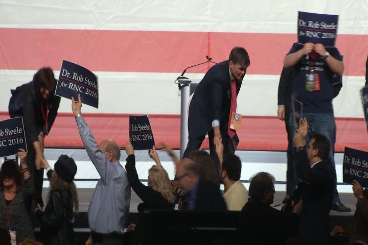 2016 RACE ROUNDUP: No Filter for Trump and Clinton Rhetoric After Wisconsin