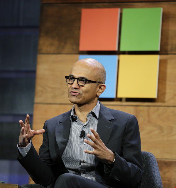 Microsoft Profit Misses Estimates on Weak PC Market, Tax Rate