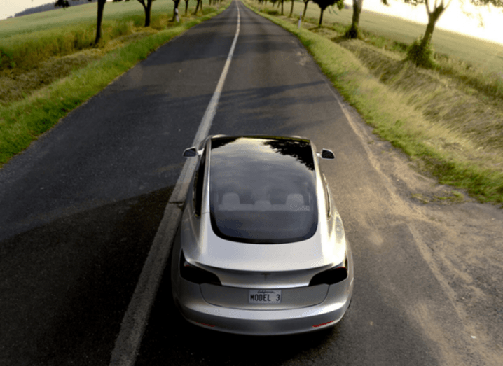 Tesla_Model_3_road