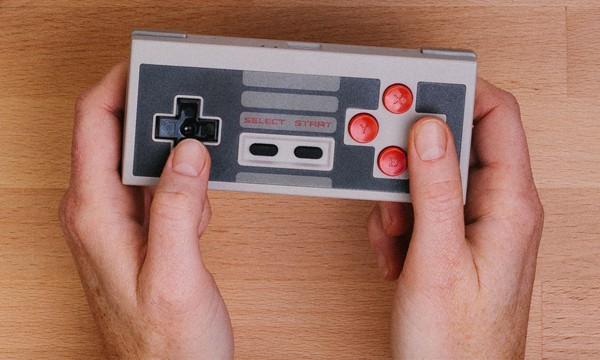 Thumbnail-NES-Controller-Wireless-Analogue