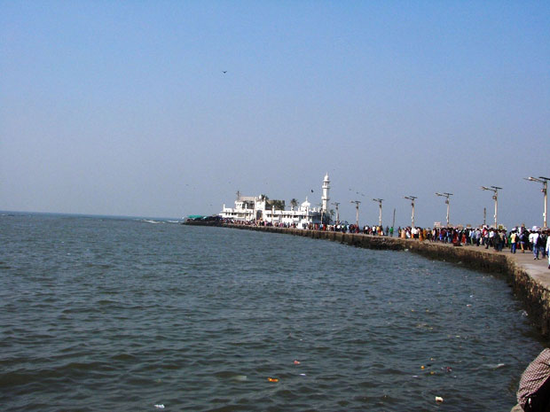 Haji-Ali-Dargah1