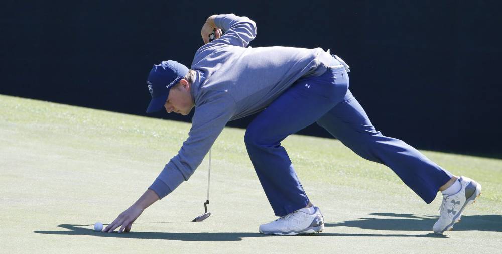 Masters leader Spieth has mixed emotions ahead of final day